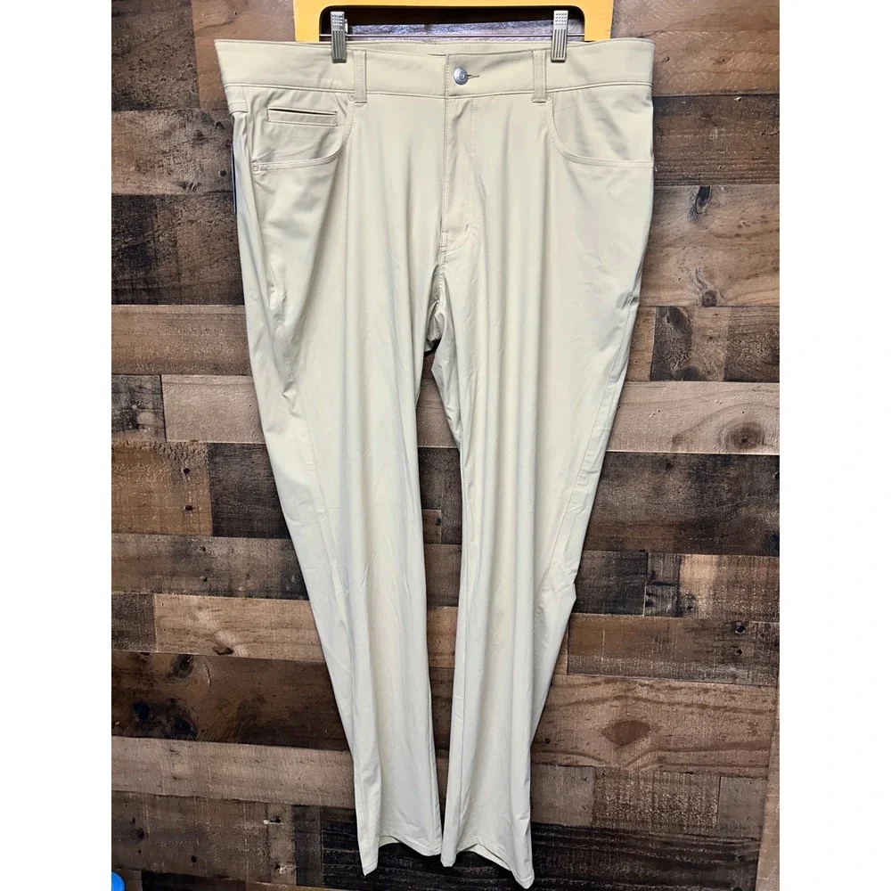Peter Millar Crown Crafted Performance Pants Mens 38x32‎ Tan Casual Golf Chino